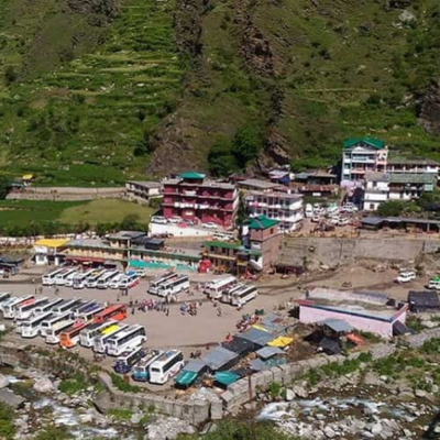 Parking at Janki Chatti